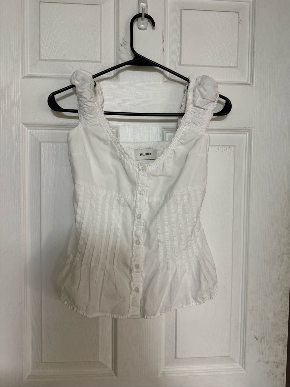 Hollister White Button-Front Pintuck Tank with Ruched Straps
